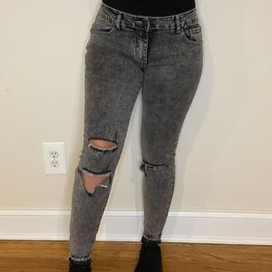 Cotton On ripped skinny jeans